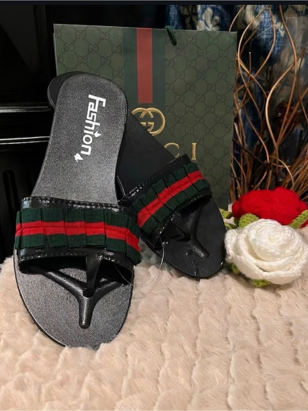 nwt Sandals
